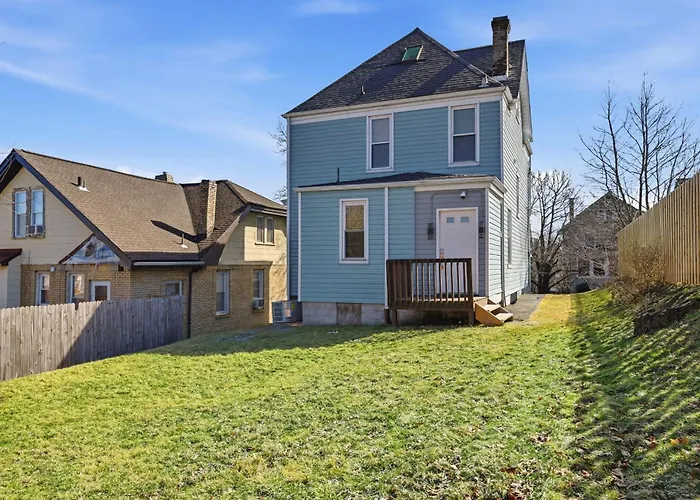 Dormont, !c Modern & Unique Private Bedroom With Shared Bathroom Pittsburgh